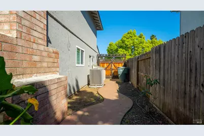 191 Bel Air Drive, Vacaville, CA 95687 - Photo 50
