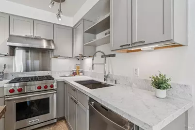 649 1st Street #15, Sonoma, CA 95476 - Photo 2