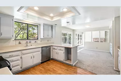 753 Nebraska Drive, Santa Rosa, CA 95405 - Photo 10