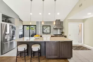 22 Fairways Dr, Napa, CA 94558 - Photo 16