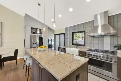 22 Fairways Drive, Napa, CA 94558 - Photo 12