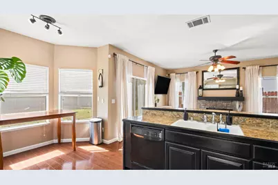 238 Harvest Drive, Vacaville, CA 95687 - Photo 14