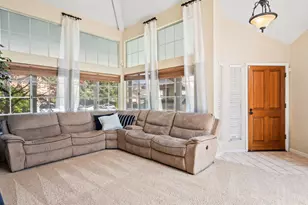 238 Harvest Dr, Vacaville, CA 95687 - Photo 8