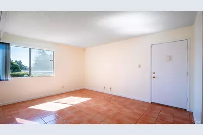 355 Parkview Terrace #B7, Vallejo, CA 94589 - Photo 4
