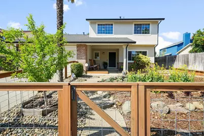 384 Dublin Way, Vacaville, CA 95688 - Photo 2