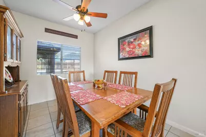 384 Dublin Way, Vacaville, CA 95688 - Photo 12