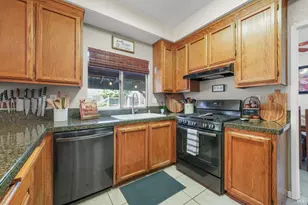 384 Dublin Way, Vacaville, CA 95688 - Photo 14