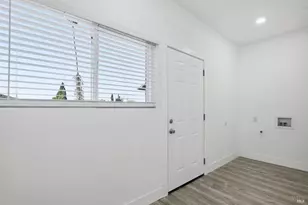 8825 D St, Oakland, CA 94621 - Photo 32