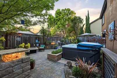 1384 Birdie Drive, Windsor, CA 95492 - Photo 10