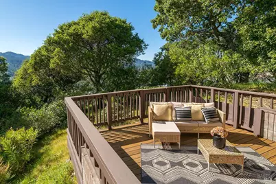 60 Corte Oriental, Greenbrae, CA 94904 - Photo 28