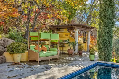 2395 Pickett Road, Calistoga, CA 94515 - Photo 30