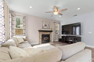 976 Cashel Cir, Vacaville, CA 95688 - Photo 6