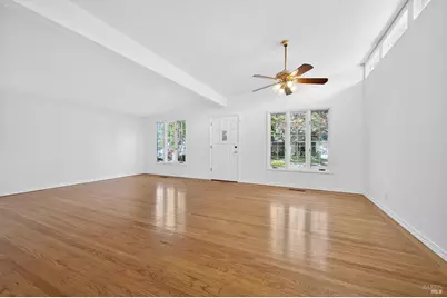 333 Bergwall Way, Vallejo, CA 94591 - Photo 8