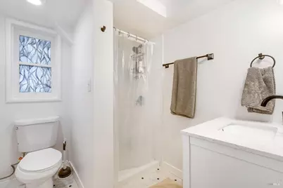 1304 Banks Avenue, Napa, CA 94559 - Photo 16