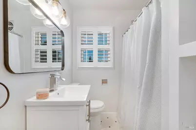 1304 Banks Avenue, Napa, CA 94559 - Photo 12