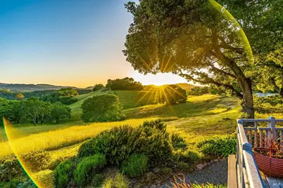 10601 Slattery Road, Glen Ellen, CA 95442 - Photo 2