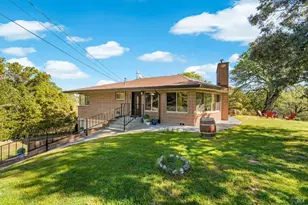 188 Country Club Ln, Napa, CA 94558 - Photo 2