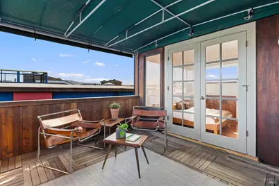 1 Issaquah Dock, Sausalito, CA 94965 - Photo 18