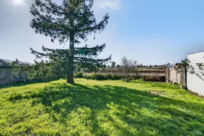 1128 Hearn Avenue, Santa Rosa, CA 95407 - Photo 22