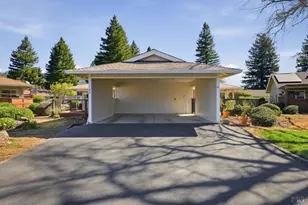 43 Aspen Meadows Cir, Santa Rosa, CA 95409 - Photo 10