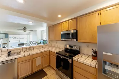 911 Point Reyes Court #6, Vallejo, CA 94591 - Photo 6