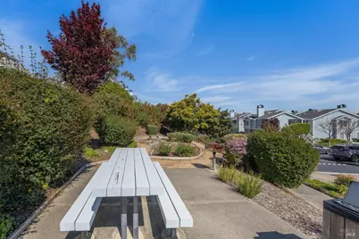 911 Point Reyes Court #6, Vallejo, CA 94591 - Photo 32