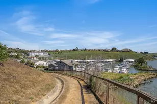 911 Point Reyes Ct, Vallejo, CA 94591 - Photo 26