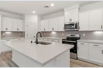 9109 Camino Colegio Road, Rohnert Park, CA 94928 - Photo 2