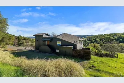 23121 Vineyard Road, Geyserville, CA 95441 - Photo 44