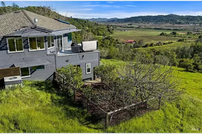 23121 Vineyard Road, Geyserville, CA 95441 - Photo 52