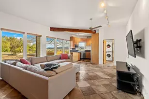 23121 Vineyard Rd, Geyserville, CA 95441 - Photo 30