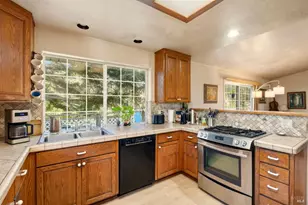 18070 Ocean Dr, Fort Bragg, CA 95437 - Photo 6