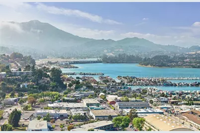 51 Marin Avenue, Sausalito, CA 94965 - Photo 30