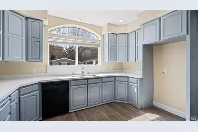 2 N Star Drive, Santa Rosa, CA 95407 - Photo 12