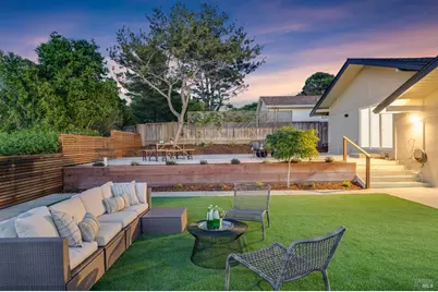 121 San Marino Drive, San Rafael, CA 94901 - Photo 4