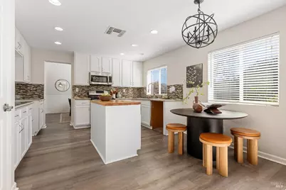 1620 Hickam Circle, Suisun City, CA 94585 - Photo 22