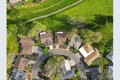 347 Twin Lakes Drive, Santa Rosa, CA 95409 - Photo 44