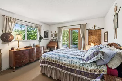 13975 Arnold Drive, Glen Ellen, CA 95442 - Photo 16