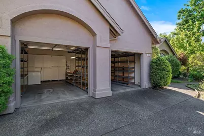6271 Meadowstone Drive, Santa Rosa, CA 95409 - Photo 16