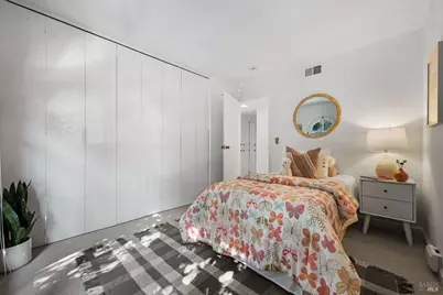 91 Grande Paseo, San Rafael, CA 94903 - Photo 32