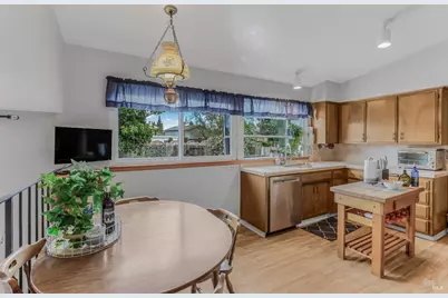 3946 Alexander Street, Napa, CA 94558 - Photo 12