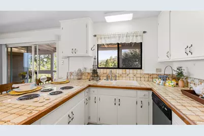 1104 Birch Drive, Petaluma, CA 94952 - Photo 20