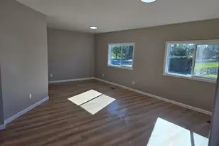 5763 Mobile Dr, Santa Rosa, CA 95403 - Photo 4