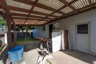 141 Hillview Dr, Cloverdale, CA 95425 - Photo 28