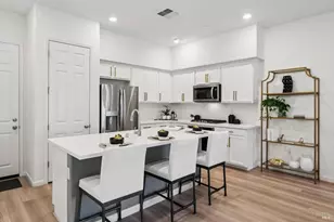 28 Lesina Way, Novato, CA 94945 - Photo 4