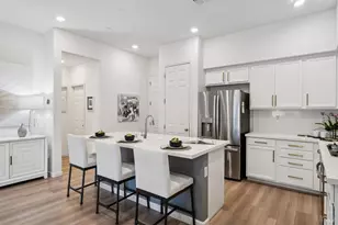 28 Lesina Way, Novato, CA 94945 - Photo 16