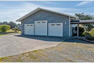 46701 Iversen Drive, Gualala, CA 95445 - Photo 42