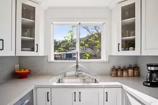 253 Irwin St, San Rafael, CA 94901 - Photo 12