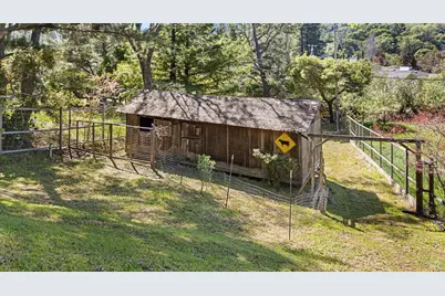 251 Fawn Drive, San Anselmo, CA 94960 - Photo 12