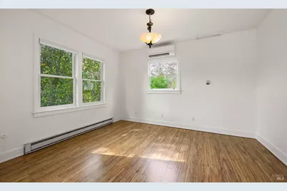 1005 Clark Street, Santa Rosa, CA 95404 - Photo 6
